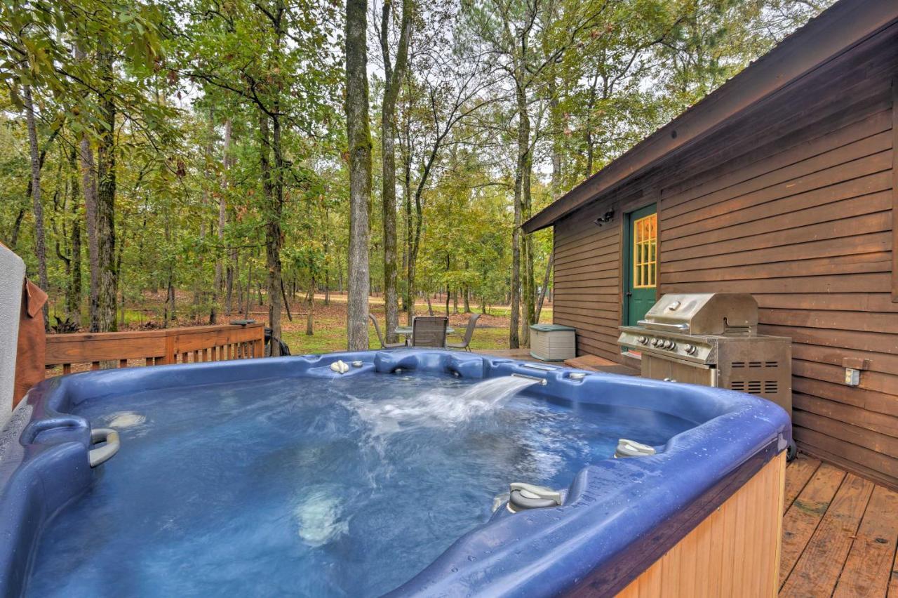 Villa Hochatown Hideaway With Hot Tub, Grill And Fire Pit! Stephens Gap Exterior foto