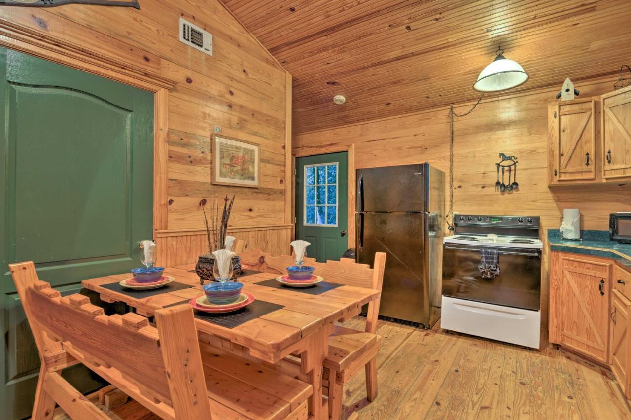 Villa Hochatown Hideaway With Hot Tub, Grill And Fire Pit! Stephens Gap Exterior foto